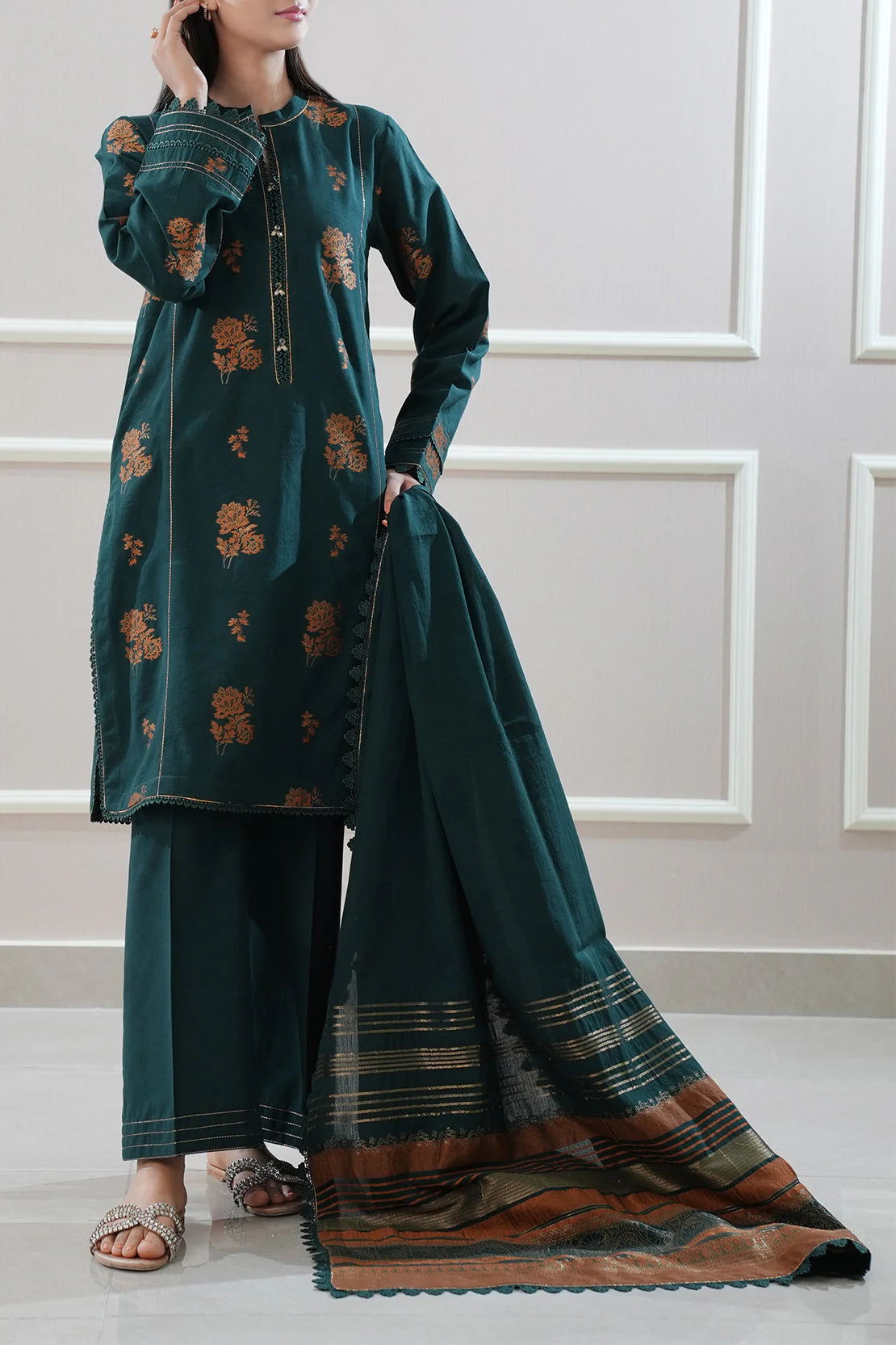 Unstitched Jacquard Cotton 3 Piece - Image 3