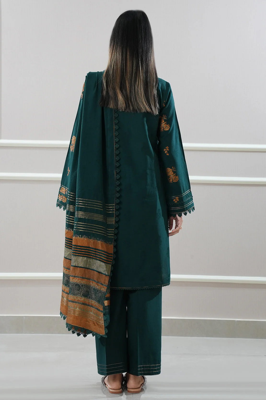 Unstitched Jacquard Cotton 3 Piece - Image 6