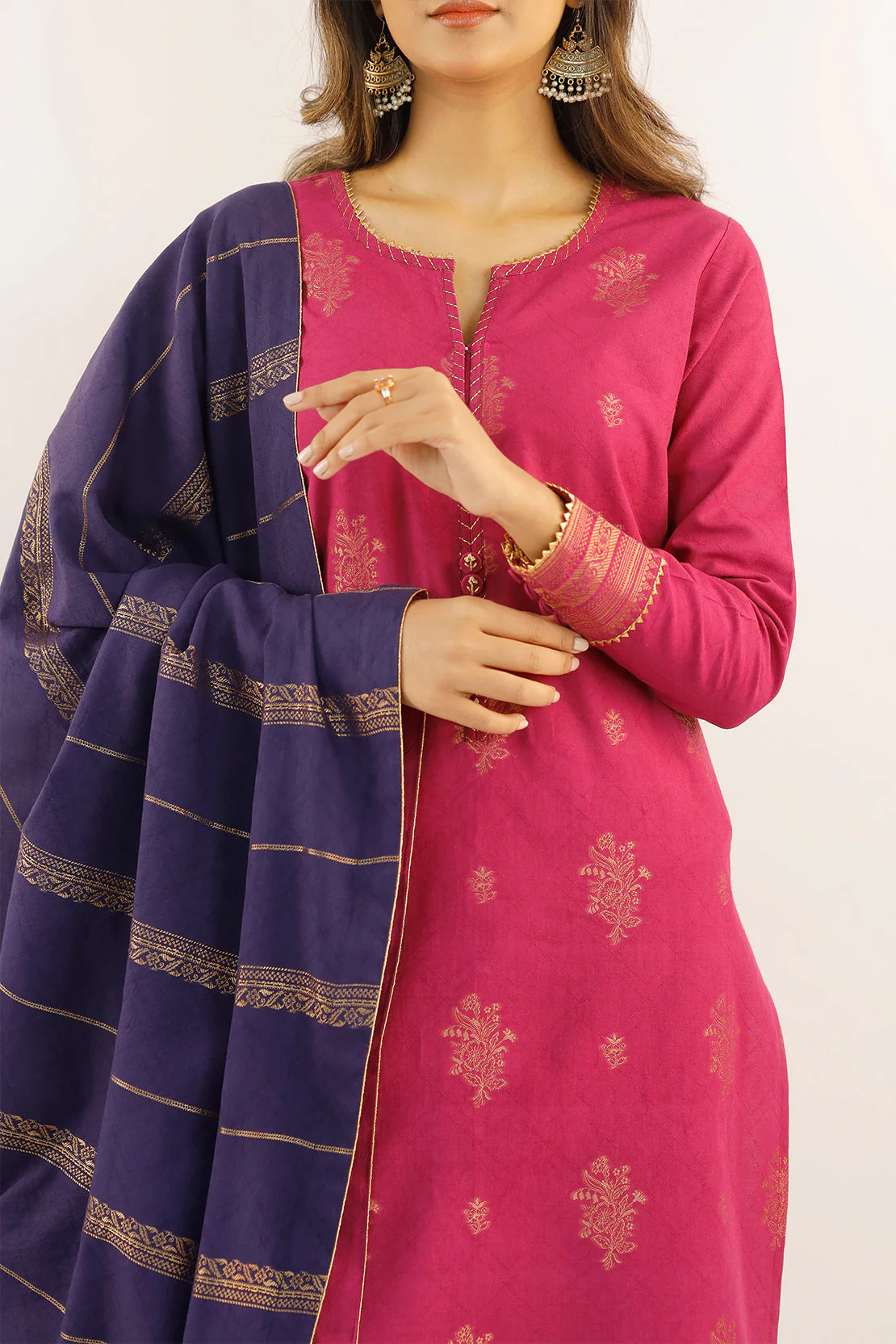 Unstitched Jacquard Cotton 3 Piece - Image 4