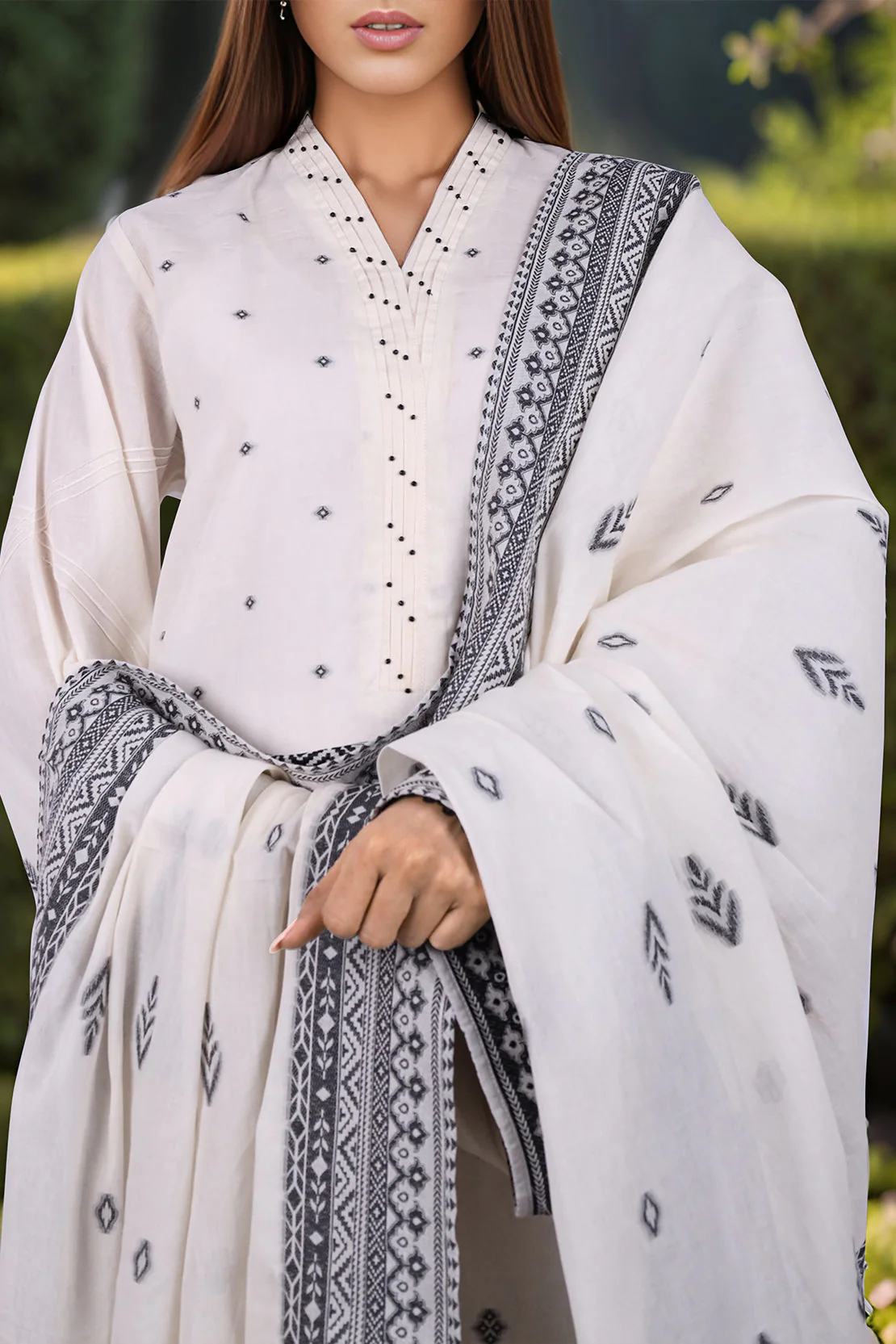Unstitched Jacquard Cotton 3 Piece - Image 3