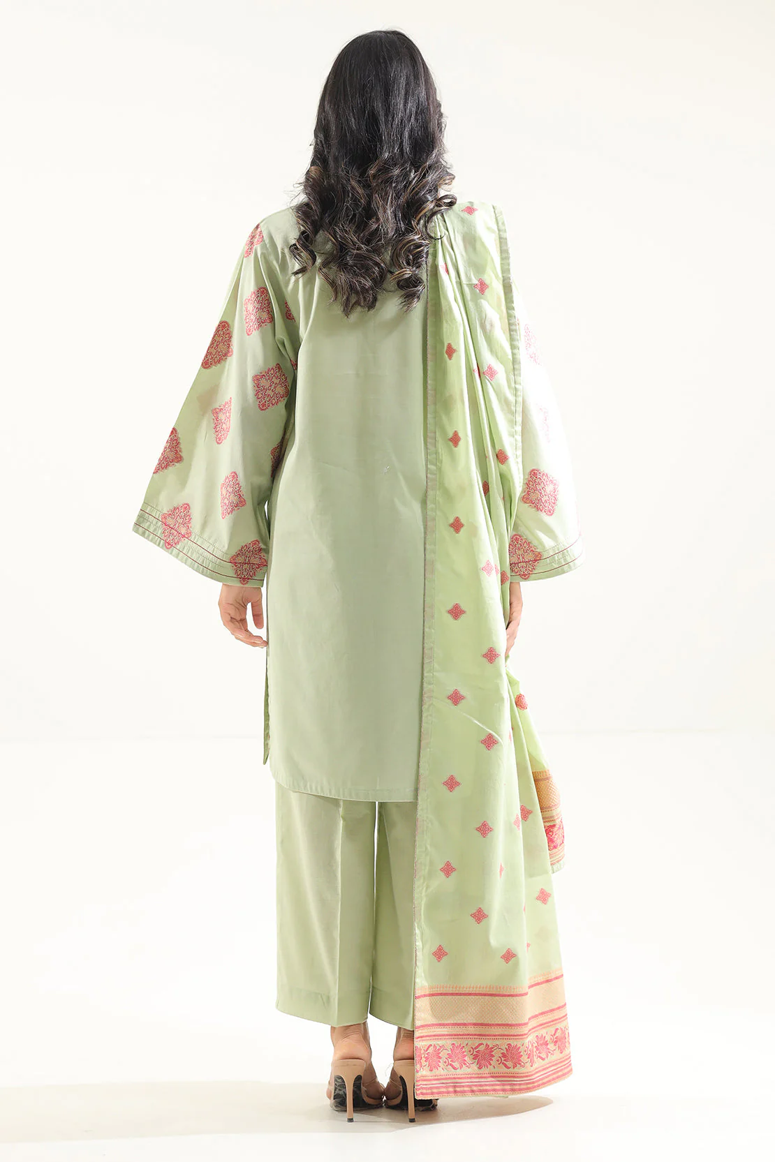 Unstitched Jacquard Cotton 3 Piece - Image 4