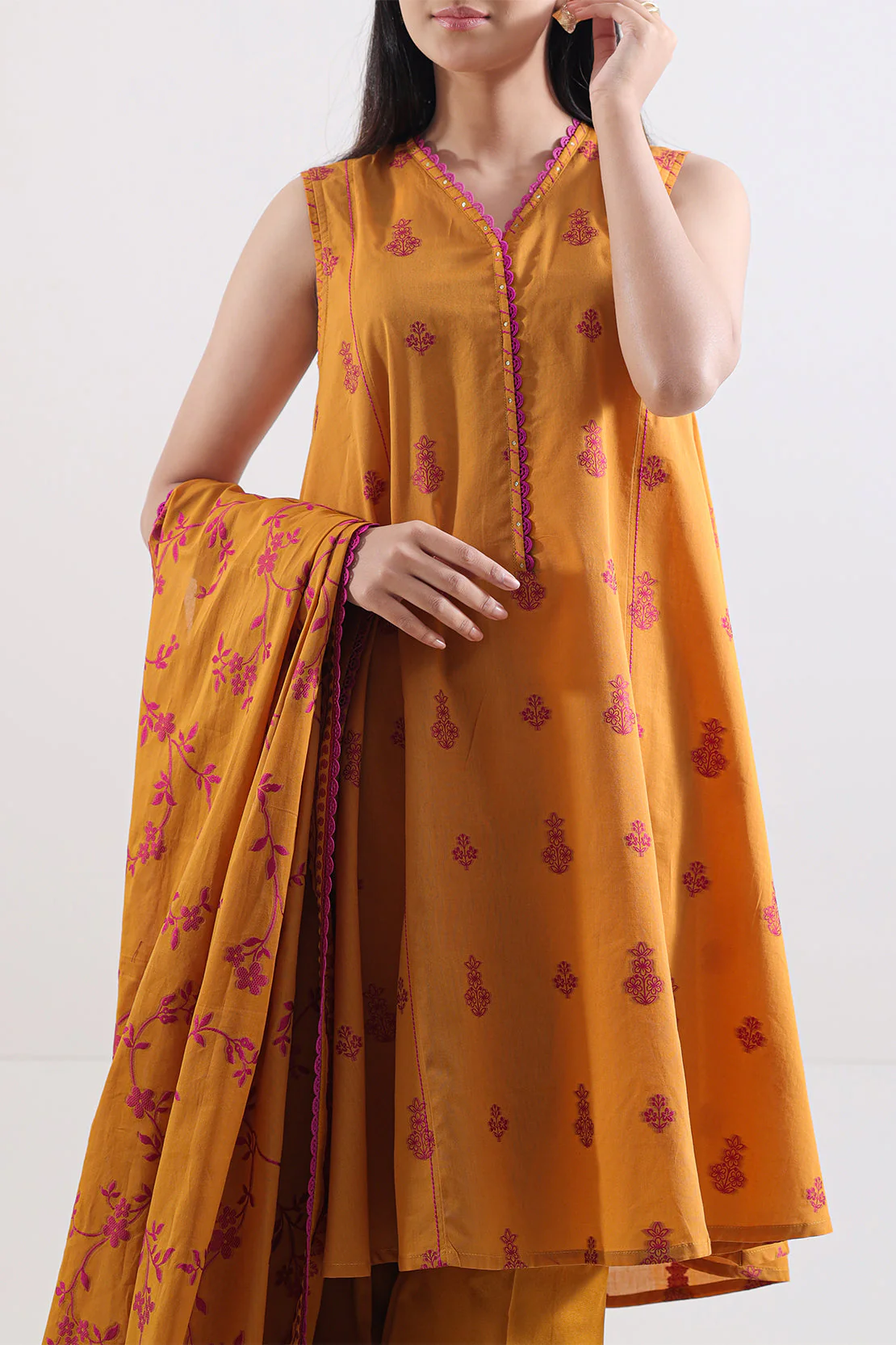 Unstitched Jacquard Cotton 3 Piece - Image 2