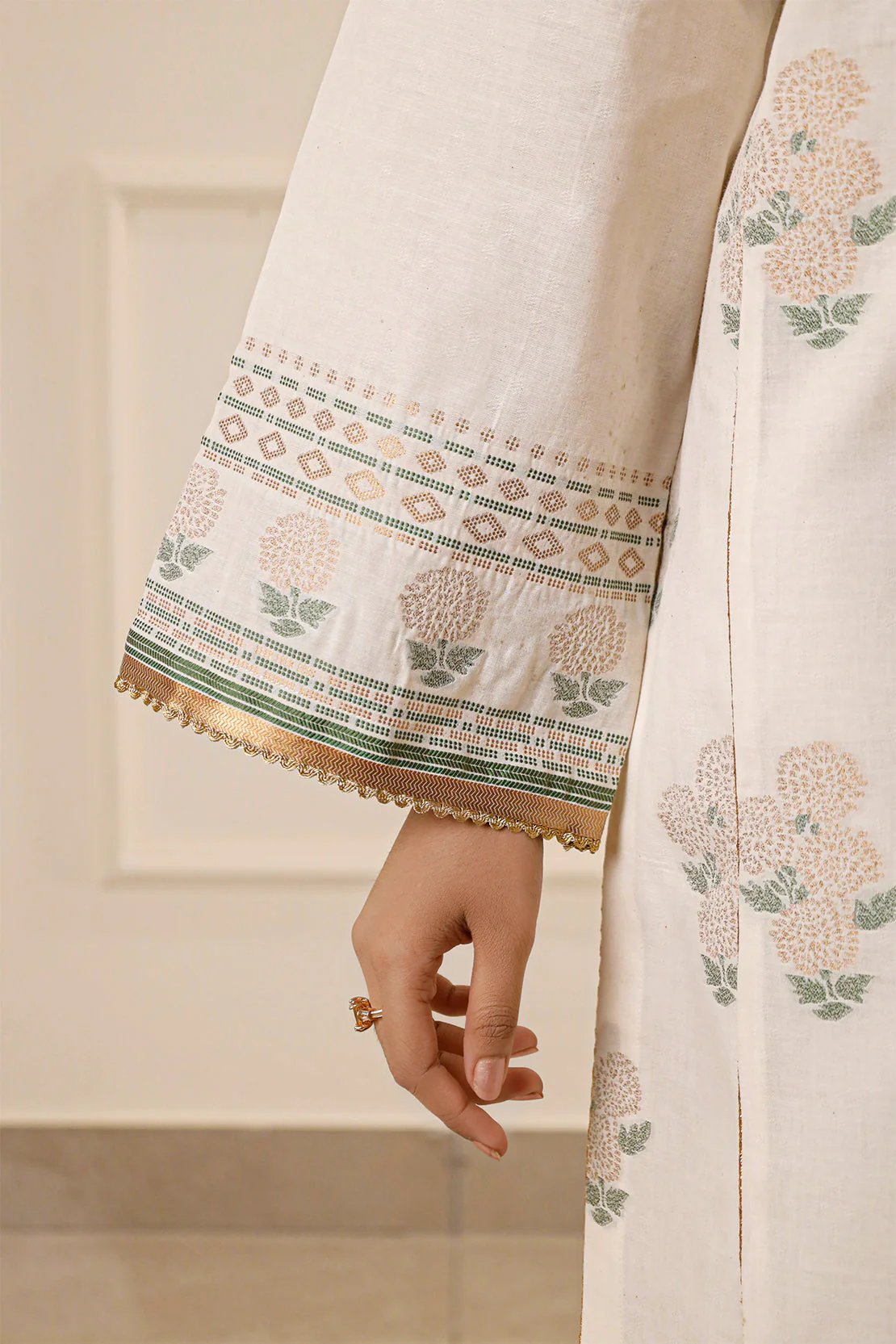 Unstitched Jacquard Cotton 3 Piece - Image 7