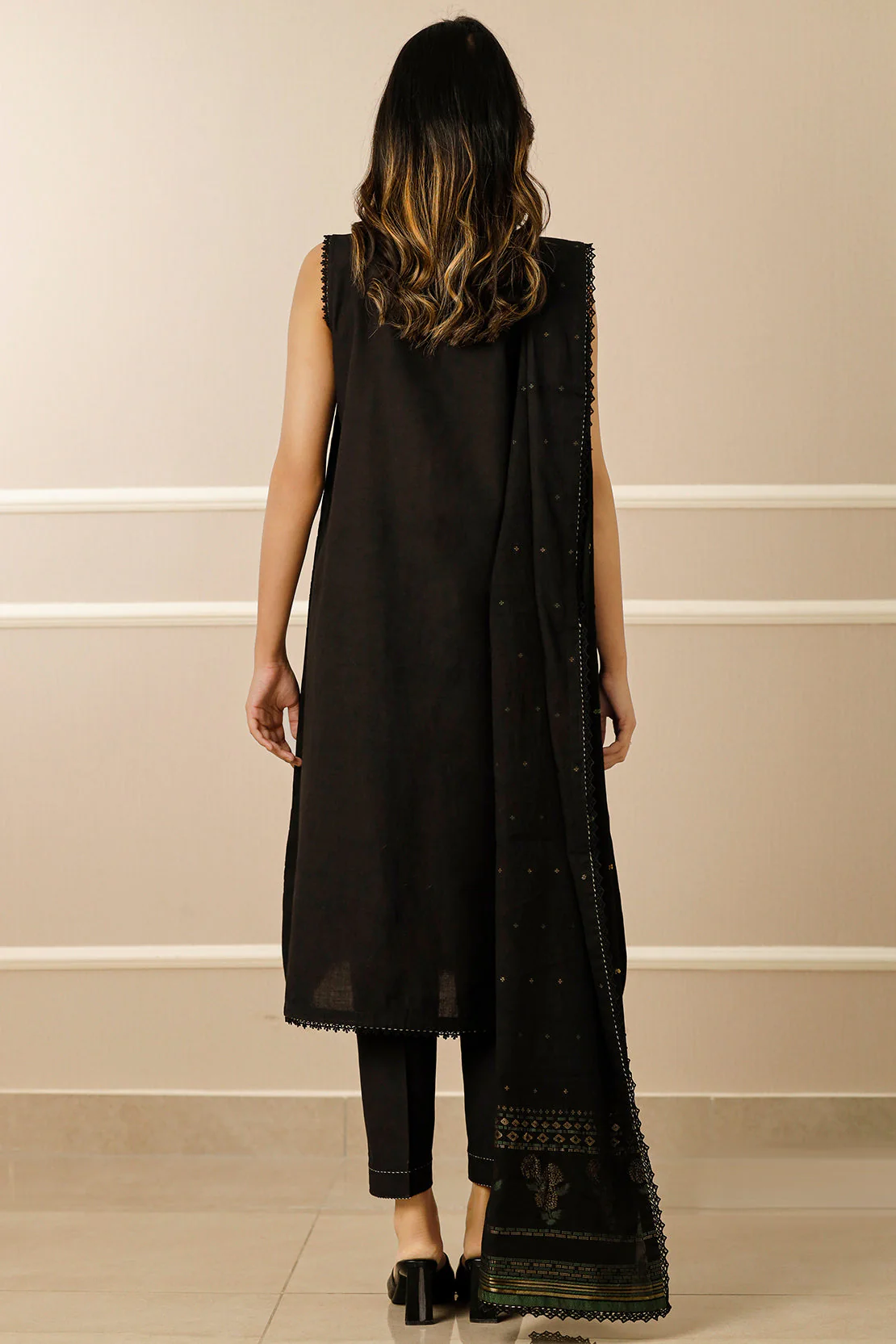 Unstitched Jacquard Cotton 3 Piece - Image 6