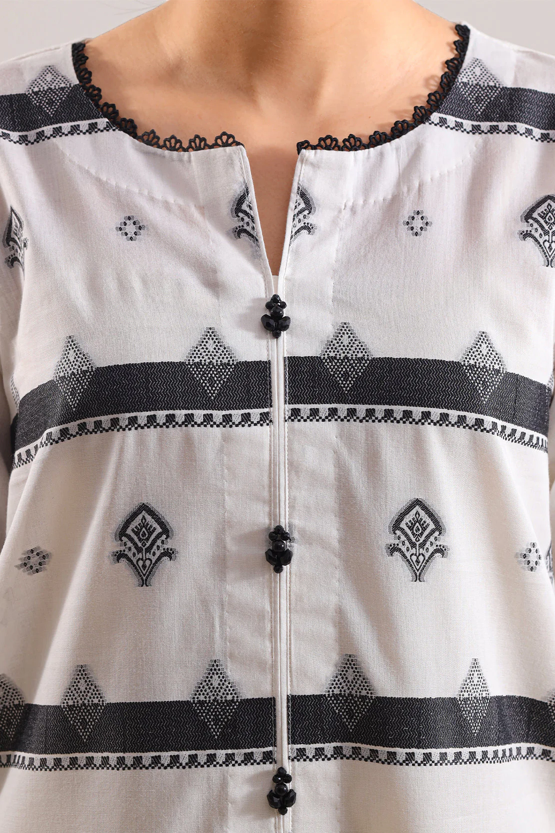 Unstitched Jacquard Cotton 3 Piece - Image 4
