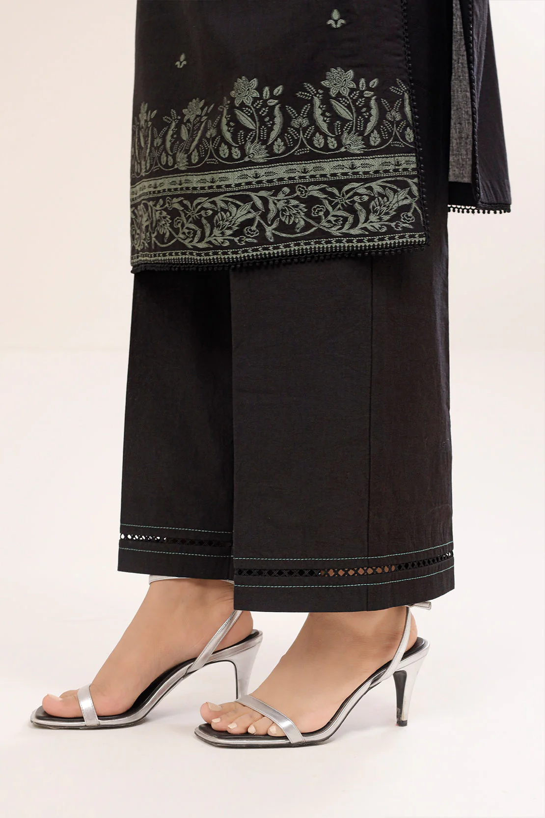 Unstitched Jacquard Cotton 3 Piece - Image 6
