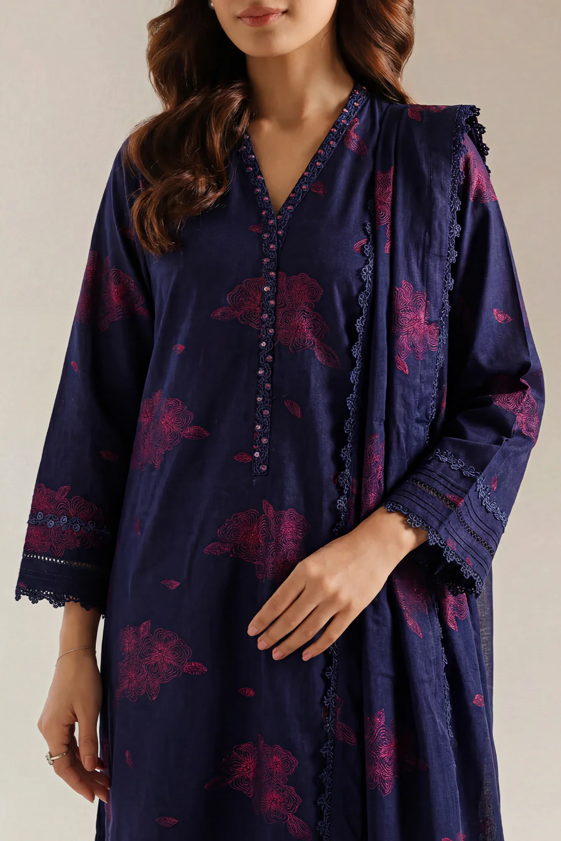Unstitched Jacquard Cotton 3 Piece - Image 2