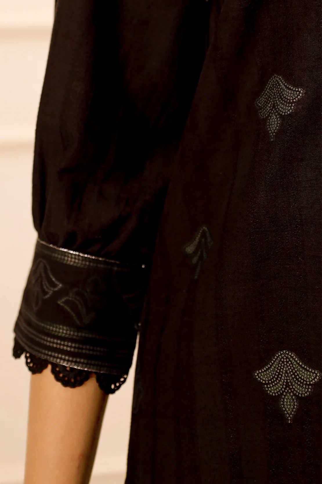 Unstitched Jacquard Cotton 3 Piece - Image 6