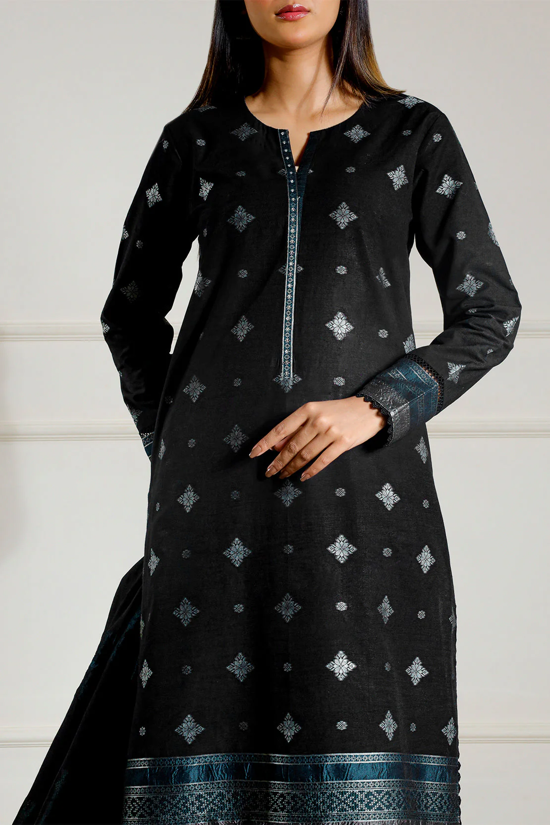 Unstitched Jacquard Cotton 3 Piece - Image 5