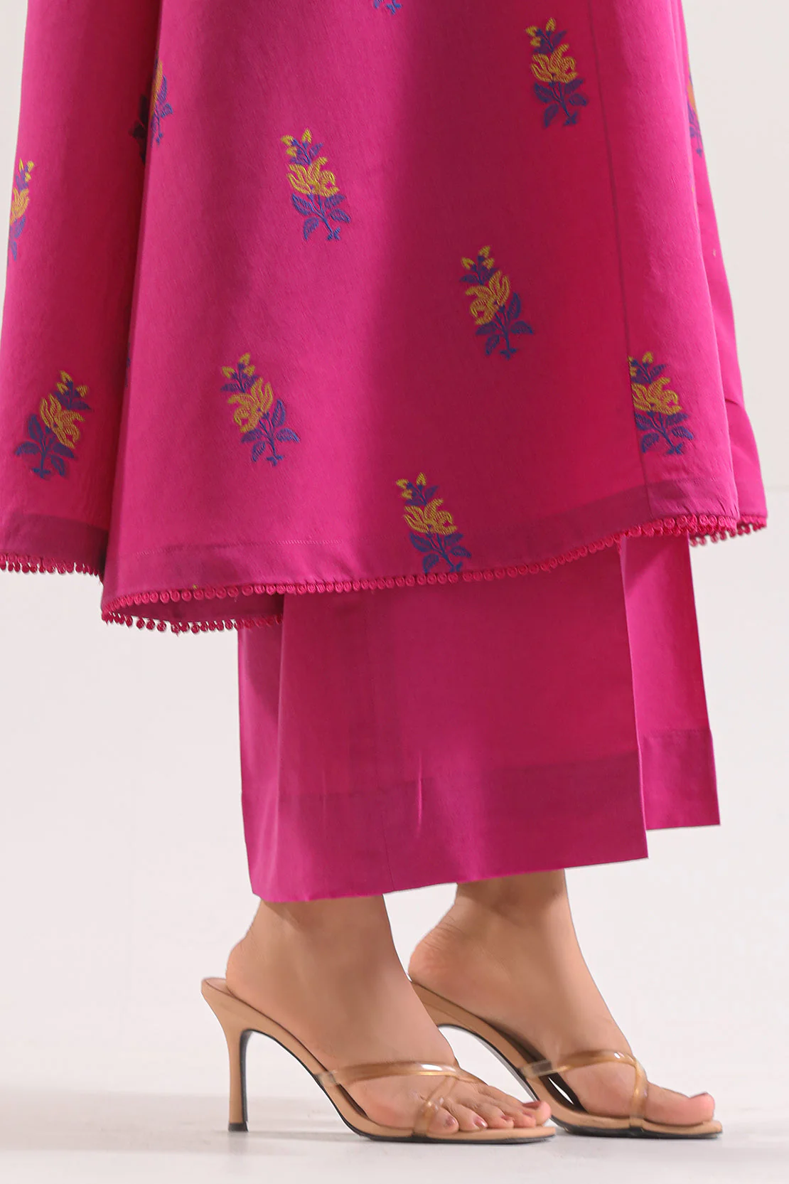 Unstitched Jacquard Cotton 3 Piece - Image 6