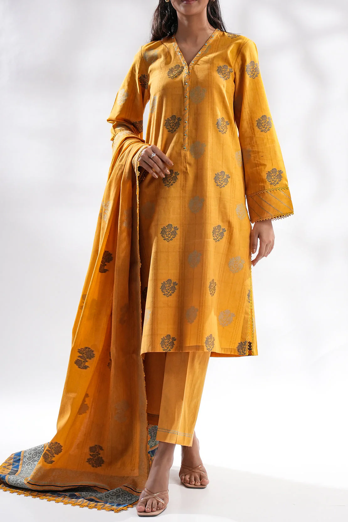Unstitched Jacquard Cotton 3 Piece - Image 3