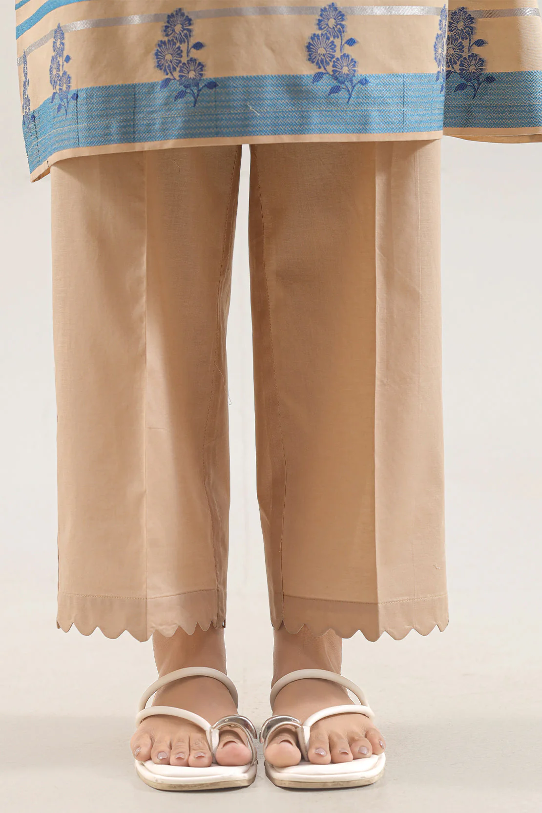 Unstitched Jacquard Cotton 3 Piece - Image 6