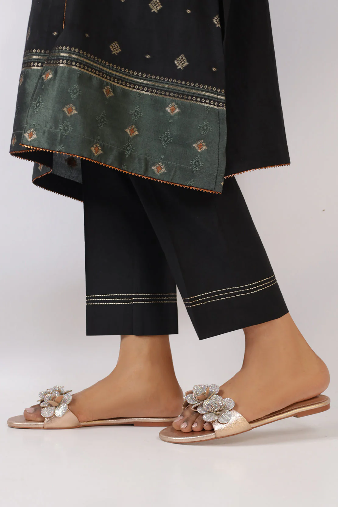 Unstitched Jacquard Cotton 3 Piece - Image 6