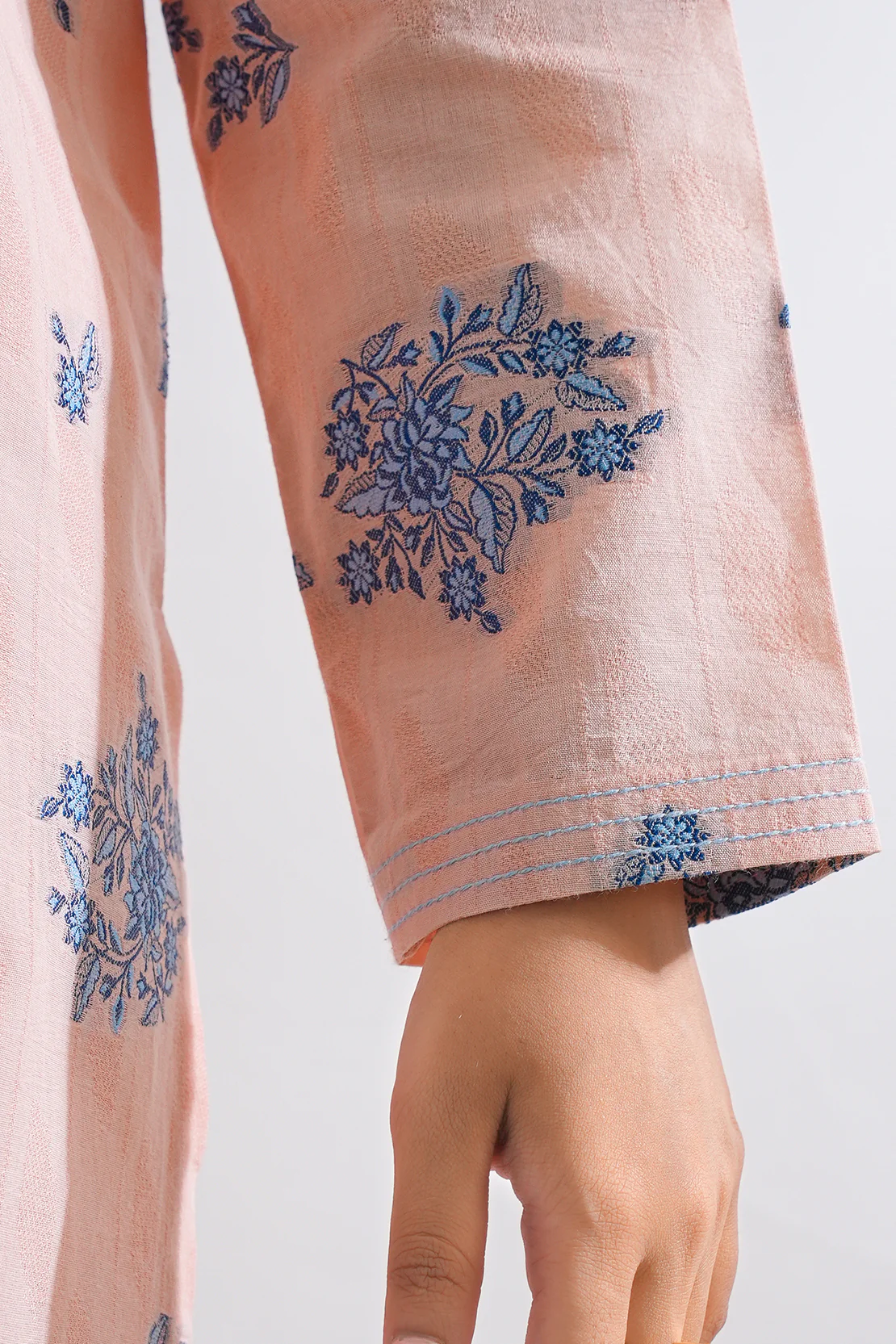 Unstitched Jacquard Cotton 3 Piece - Image 5