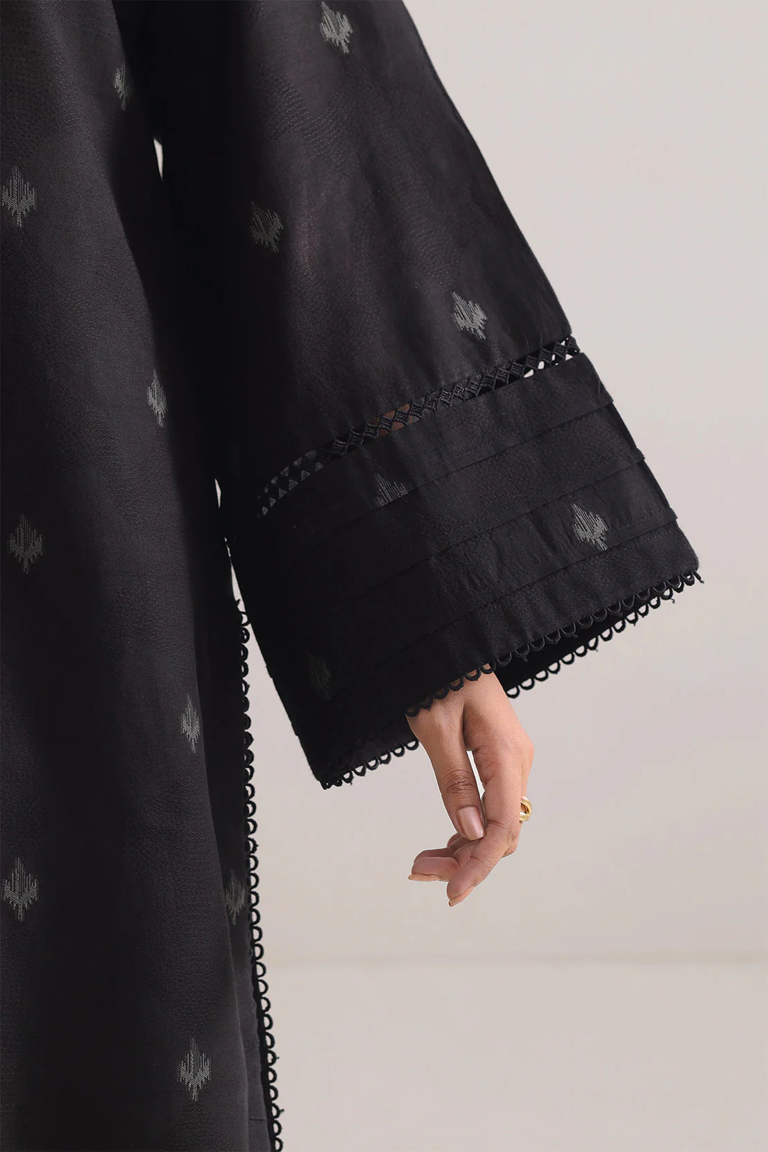 Unstitched Jacquard Cotton 3 Piece - Image 6