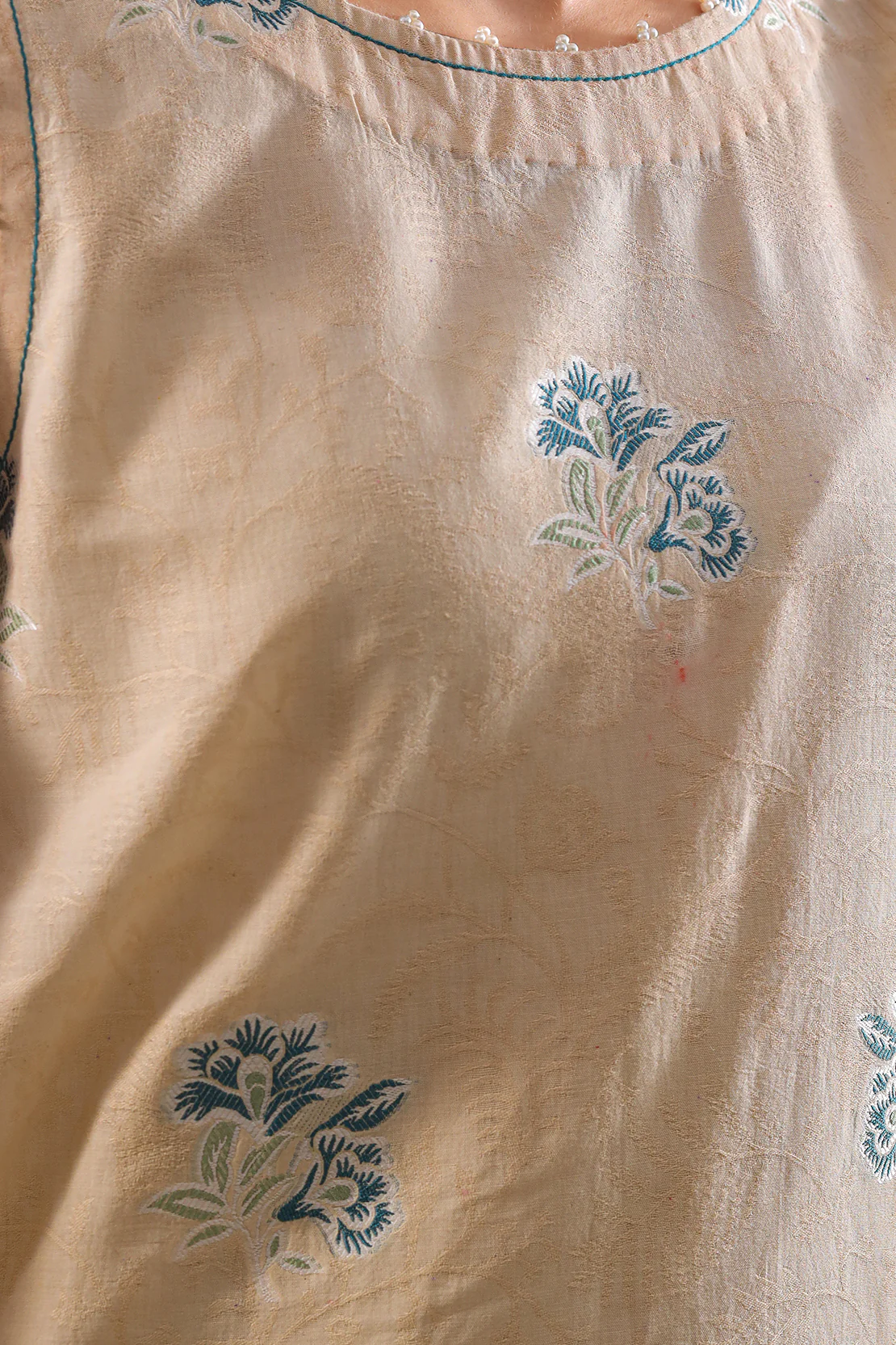 Unstitched Jacquard Cotton 3 Piece - Image 3