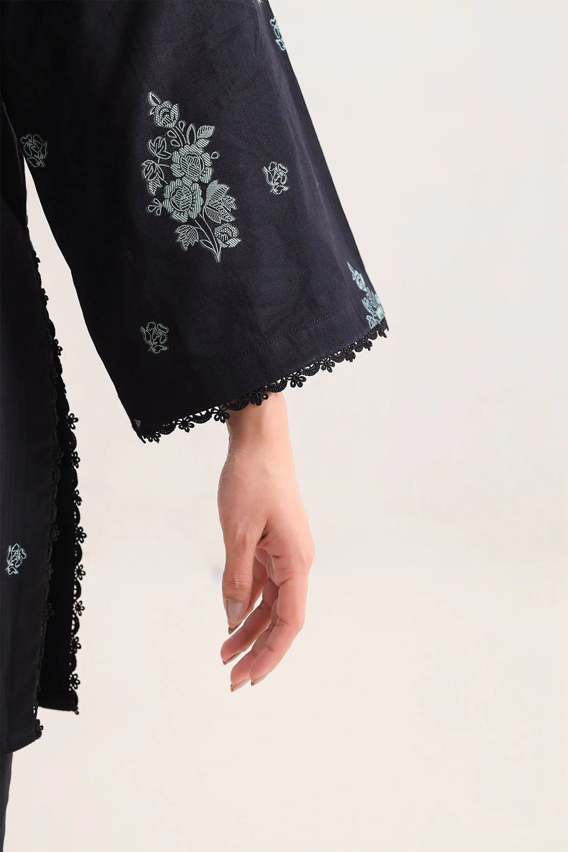 Unstitched Jacquard Cotton 3 Piece - Image 4