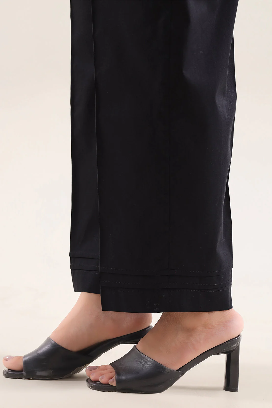 Unstitched Jacquard Cotton 3 Piece - Image 5