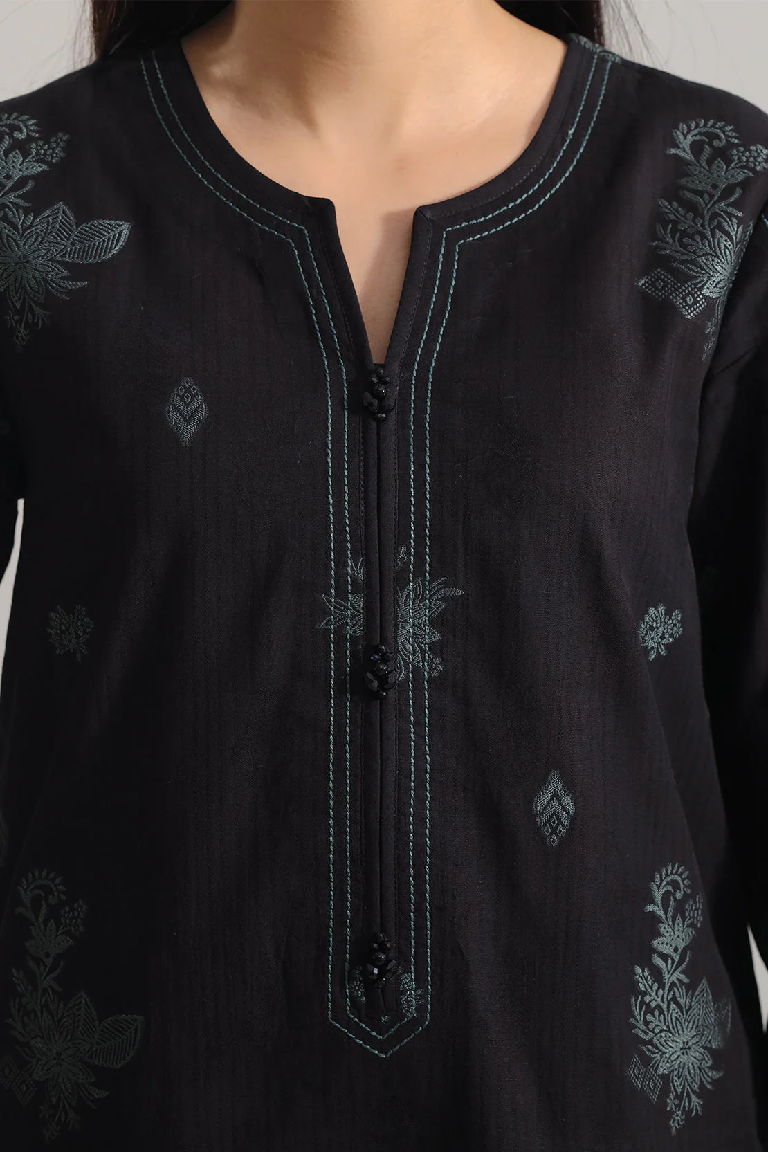 Unstitched Jacquard Cotton 3 Piece - Image 4