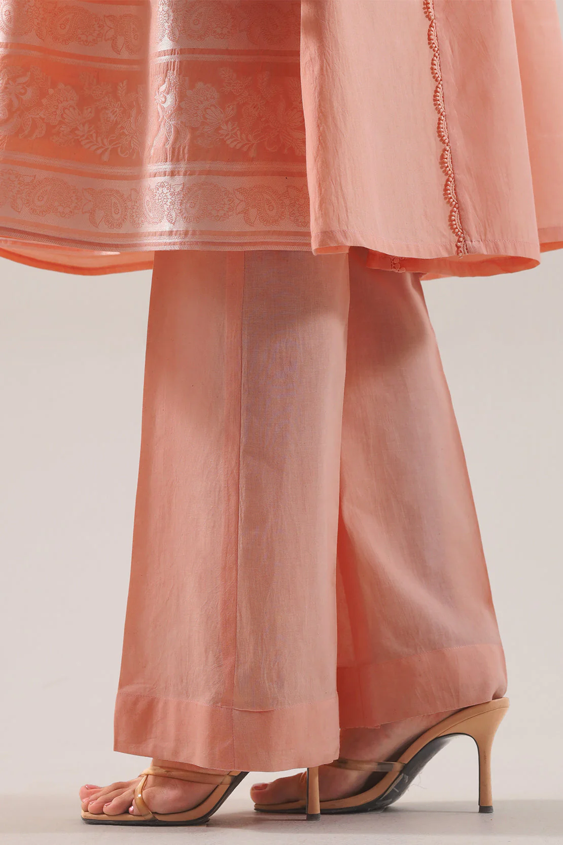 Unstitched Jacquard Cotton 3 Piece - Image 5