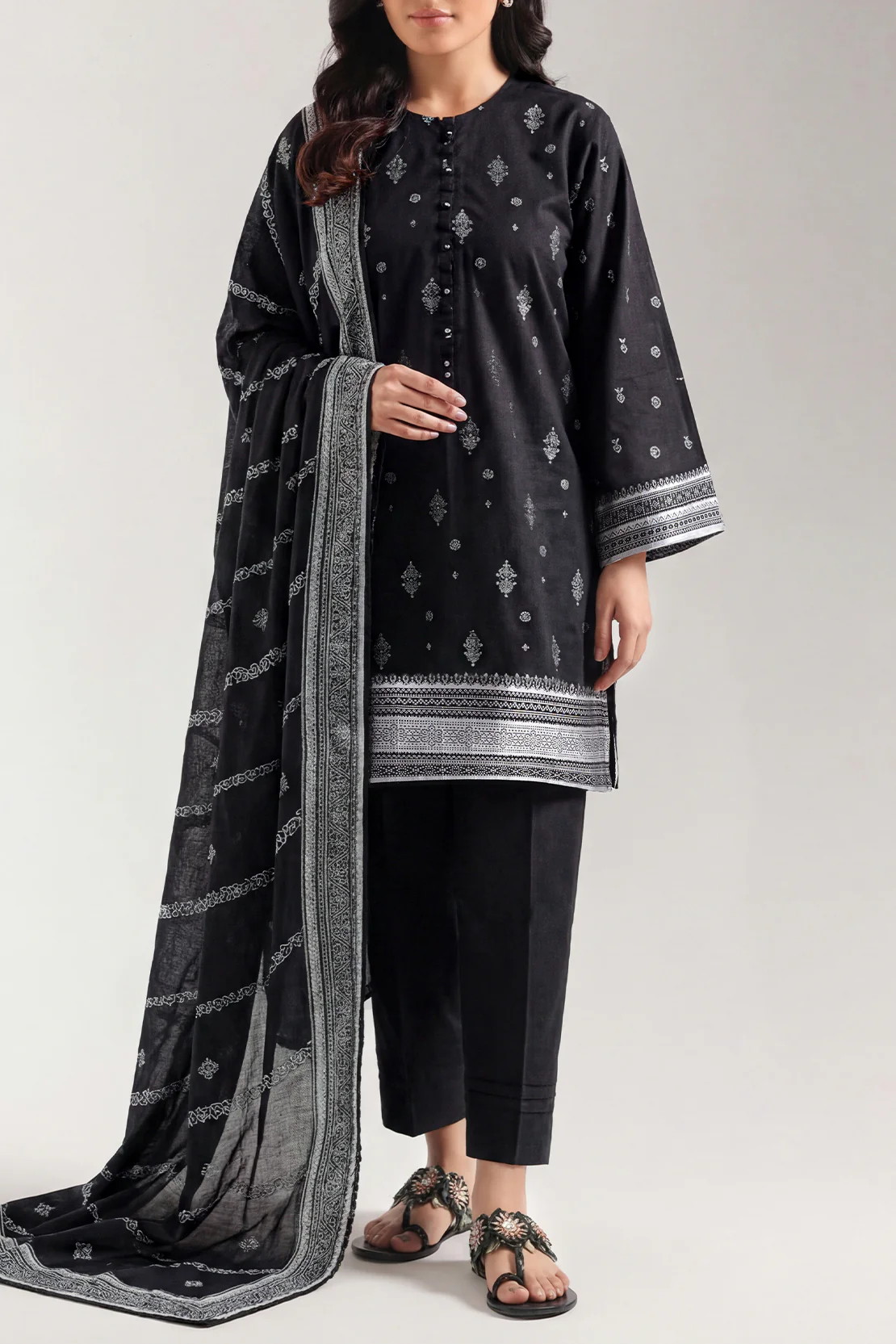 Unstitched Jacquard Cotton 3 Piece - Image 2