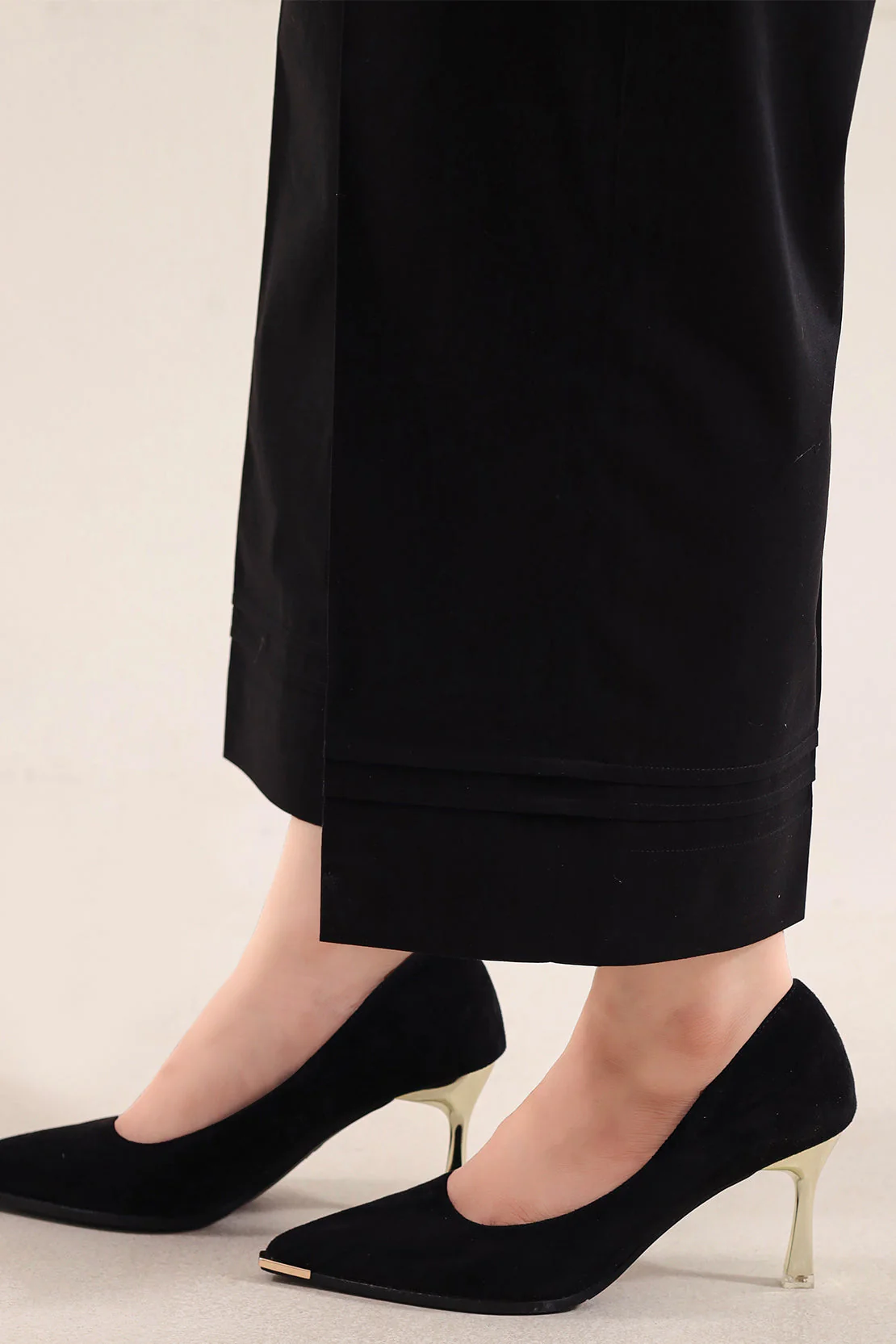 Unstitched Jacquard Cotton 3 Piece - Image 5