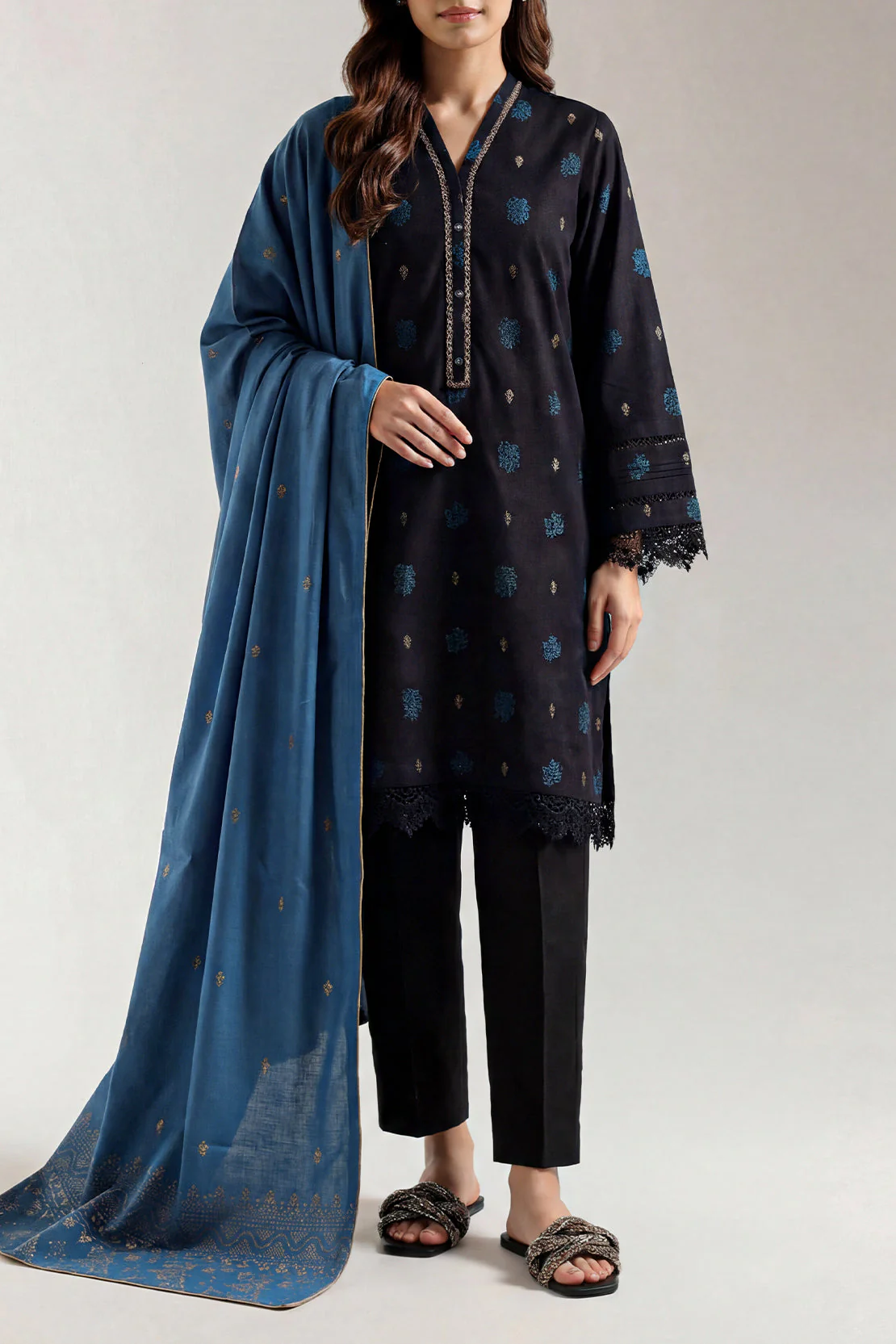 Unstitched Jacquard Cotton 3 Piece - Image 3