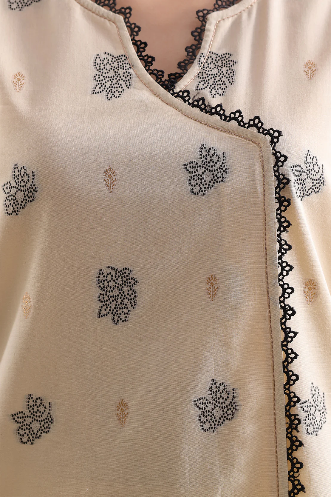 Unstitched Jacquard Cotton 3 Piece - Image 3