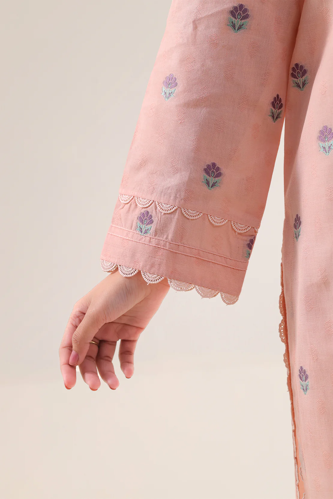 Unstitched Jacquard Cotton 3 Piece - Image 5