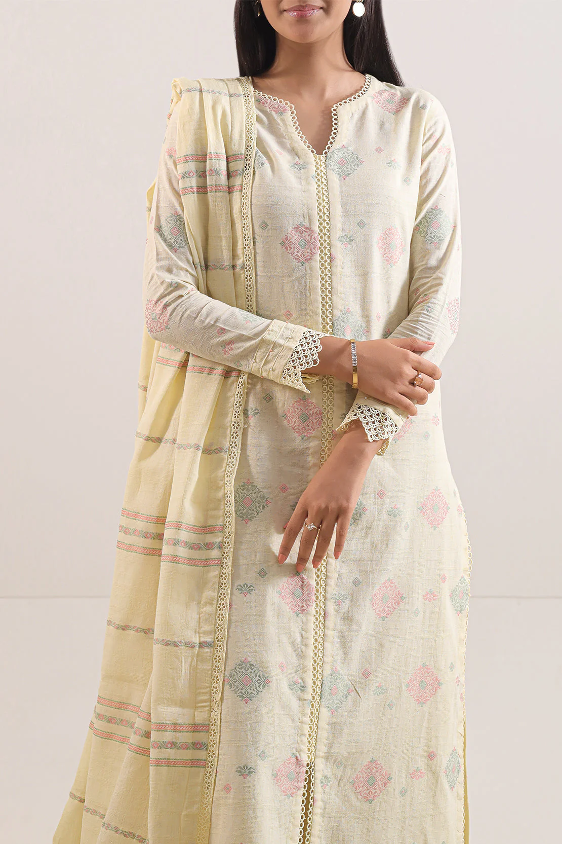 Unstitched Jacquard Cotton 3 Piece - Image 2