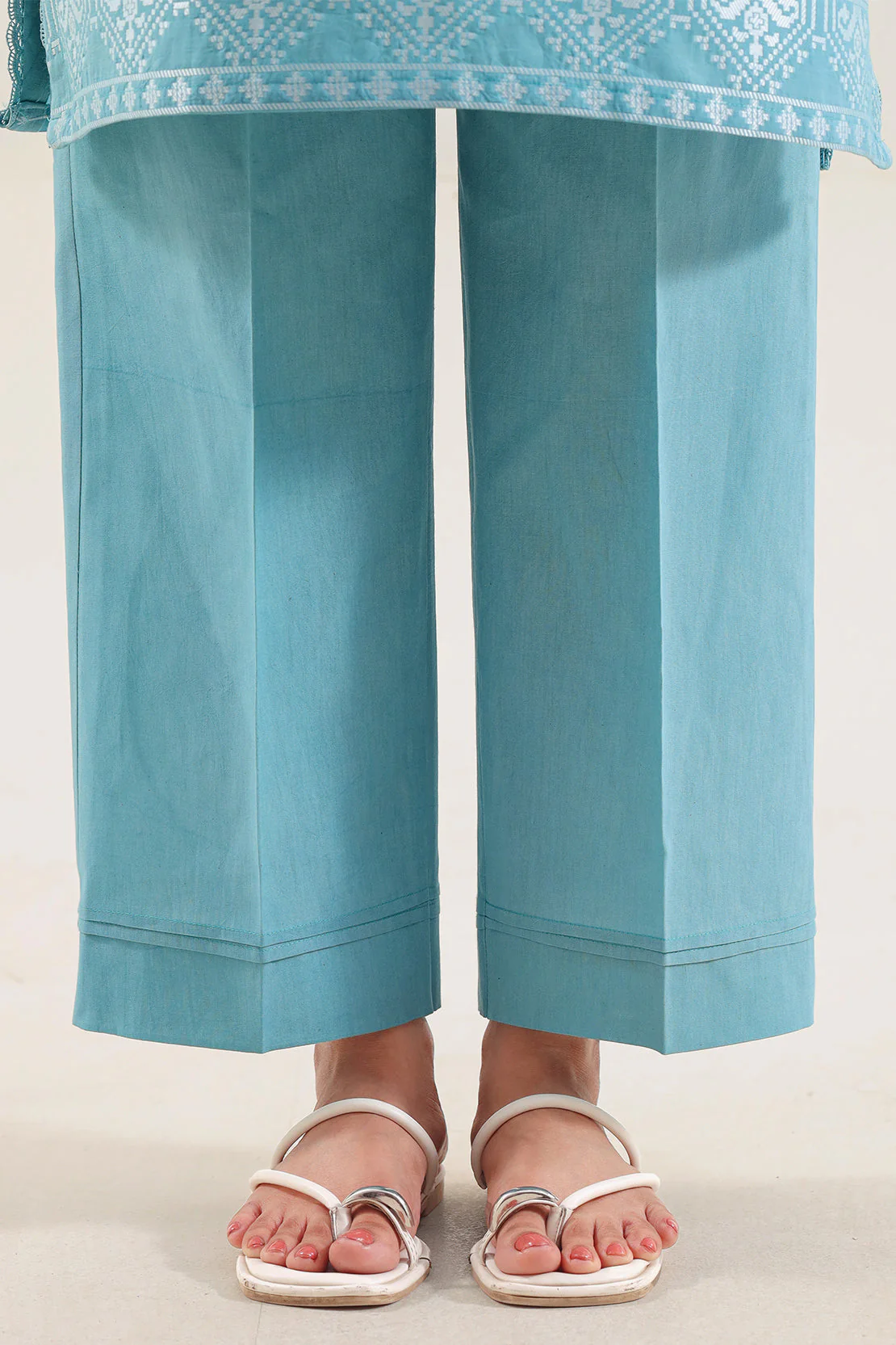 Unstitched Jacquard Cotton 3 Piece - Image 5