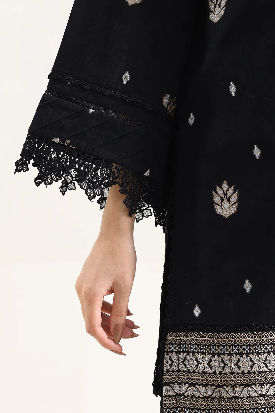 Unstitched Jacquard Cotton 3 Piece - Image 4