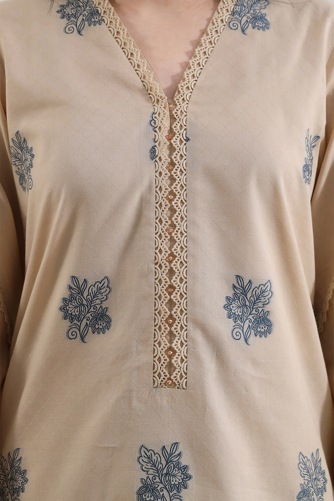 Unstitched Jacquard Cotton 3 Piece - Image 4