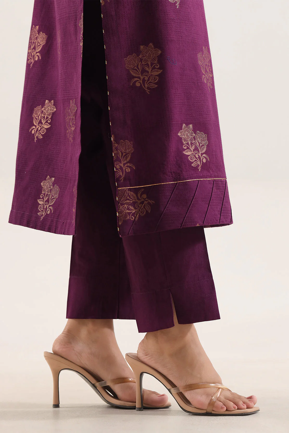 Unstitched Jacquard Cotton 3 Piece - Image 6