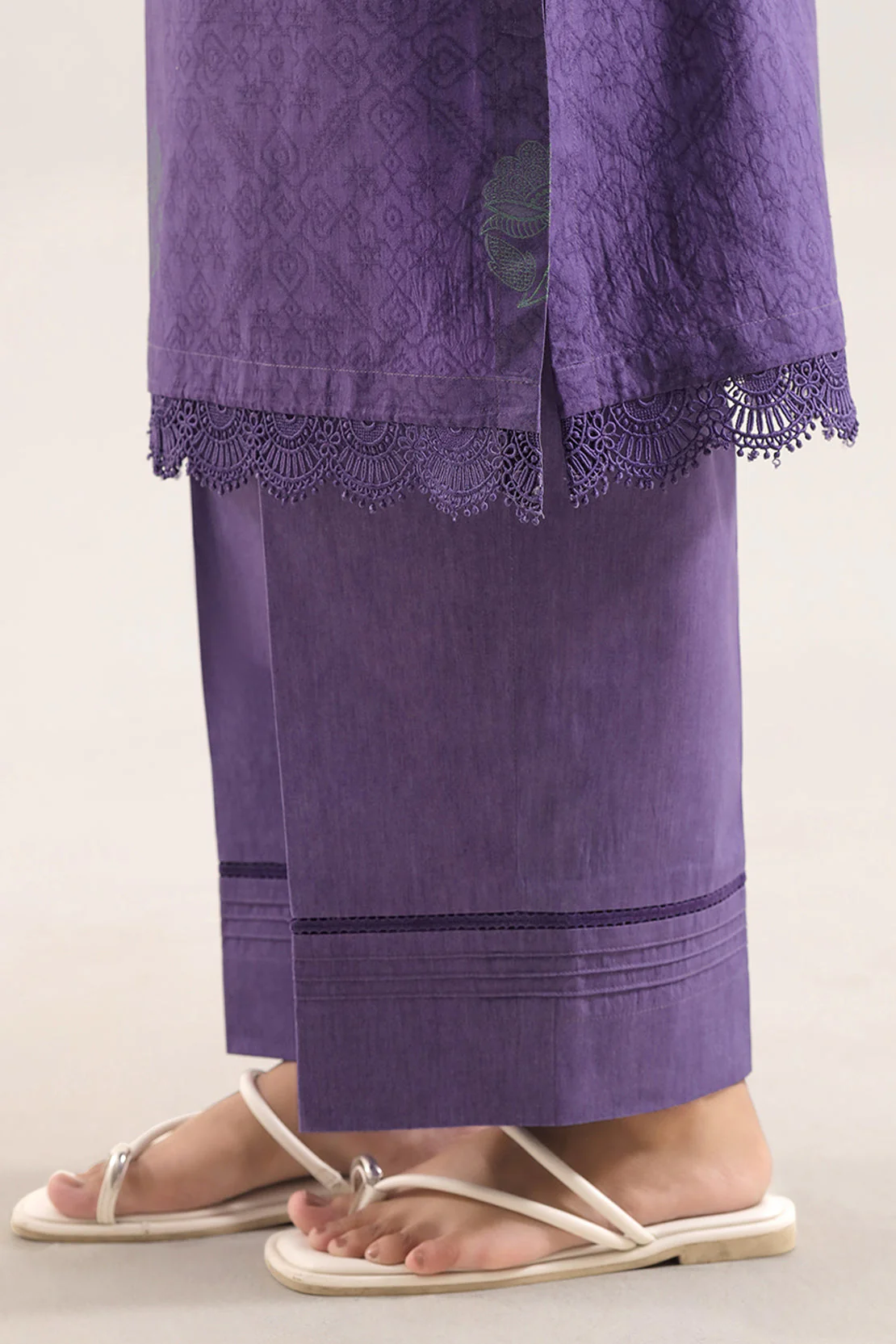 Unstitched Jacquard Cotton 3 Piece - Image 5