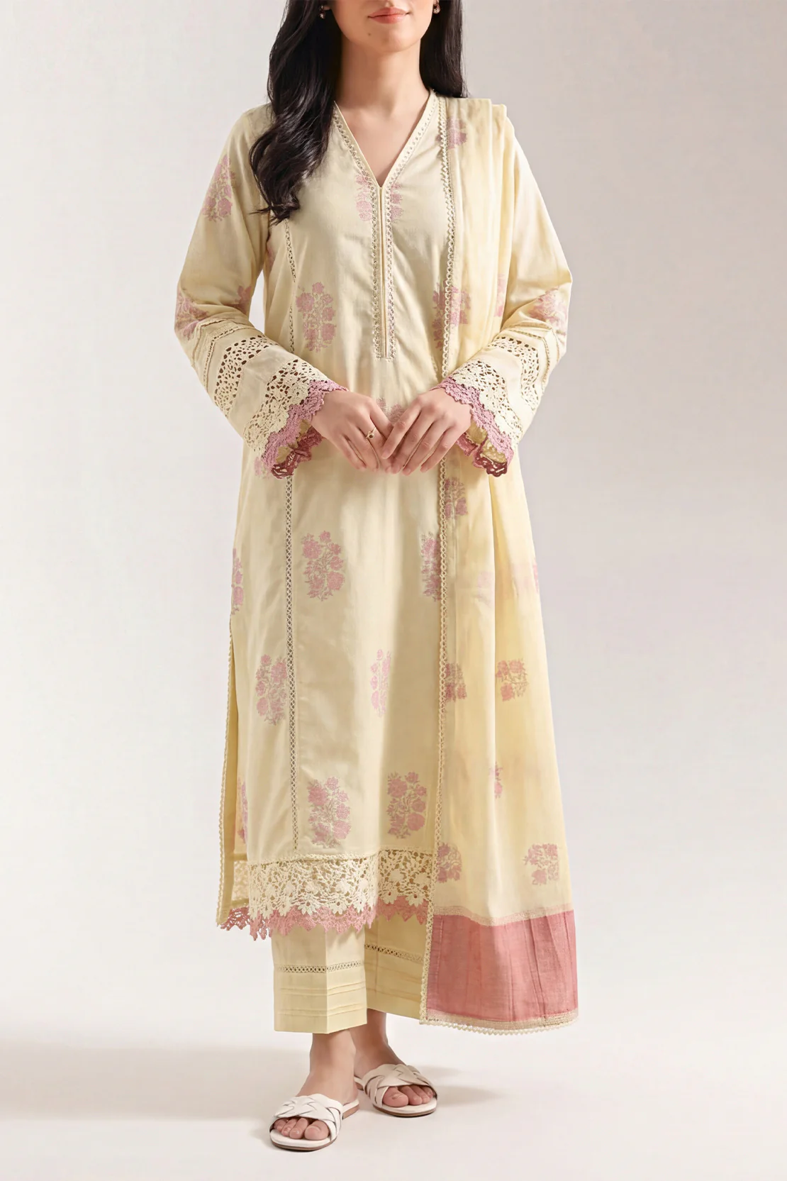 Unstitched Jacquard Cotton 3 Piece - Image 2