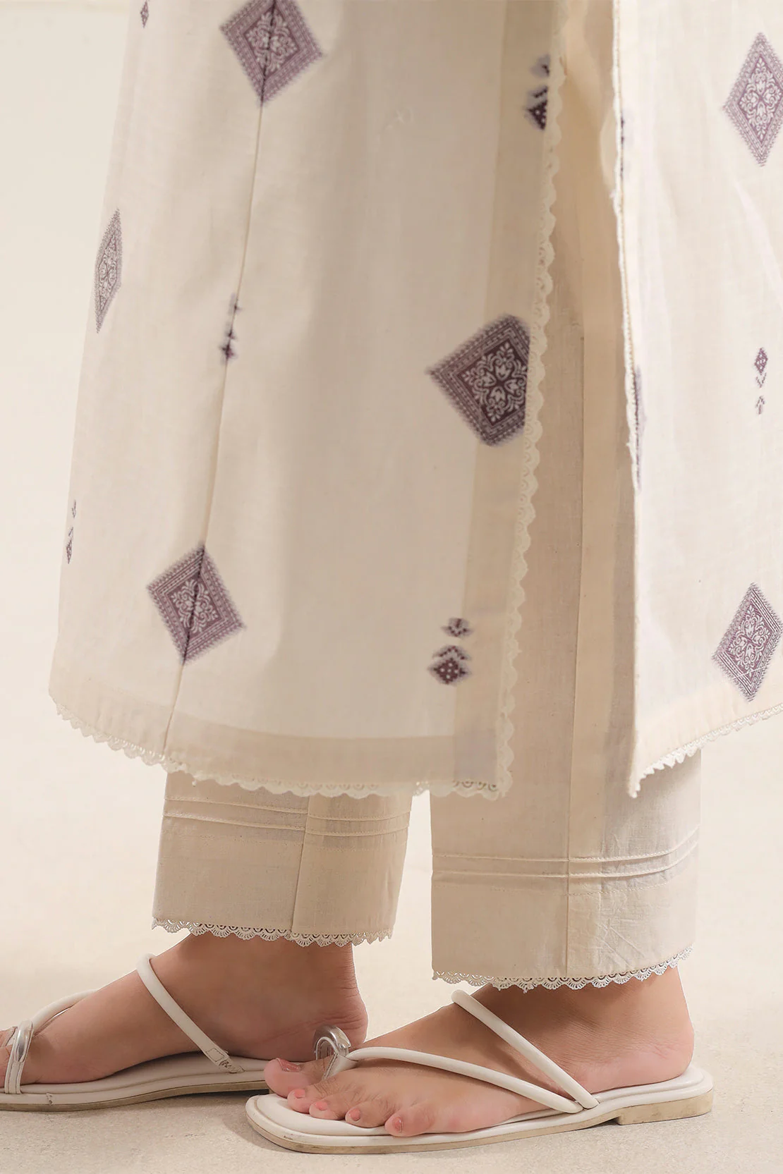 Unstitched Jacquard Cotton 3 Piece - Image 5