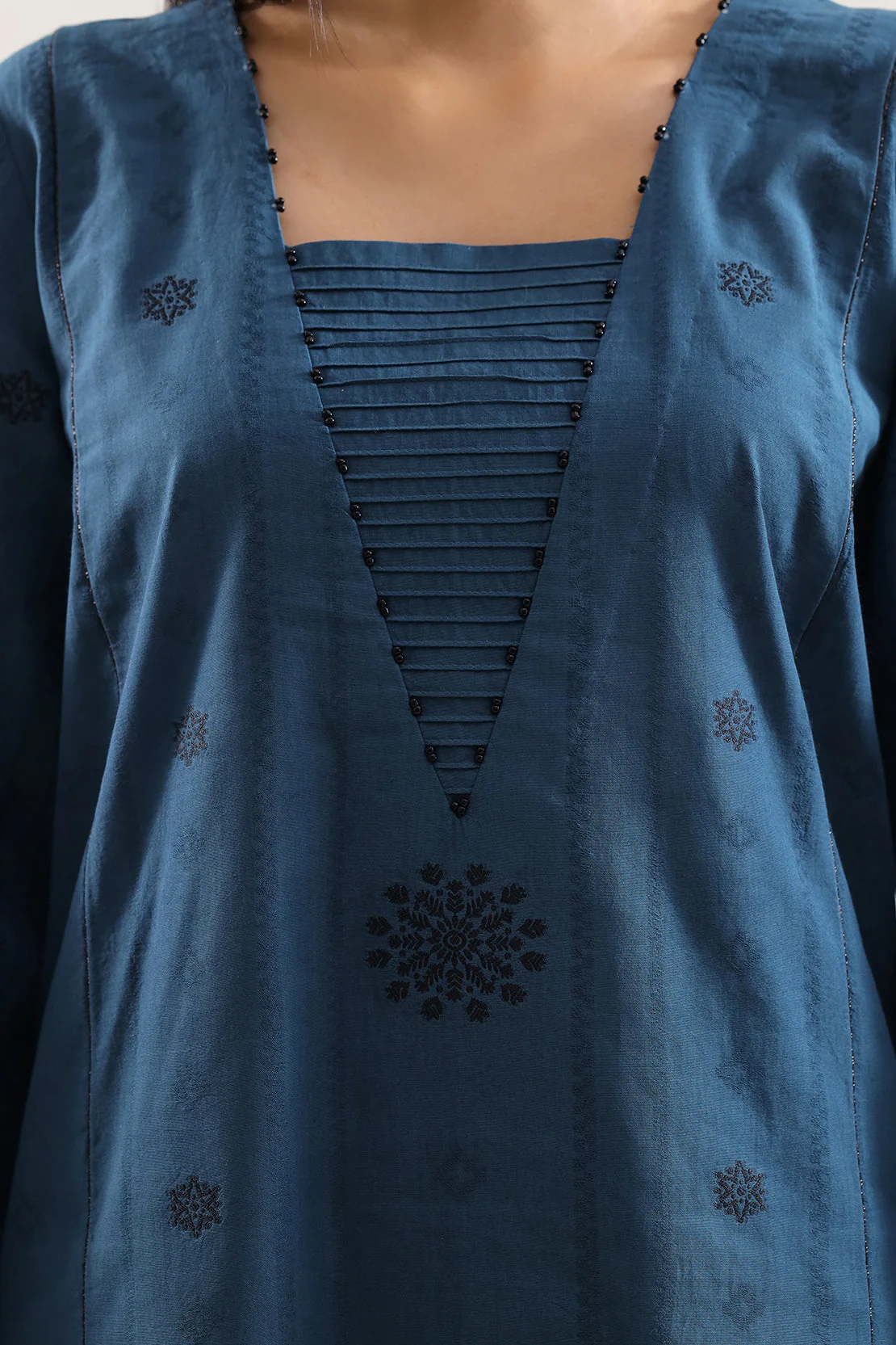 Unstitched Jacquard Cotton 3 Piece - Image 3