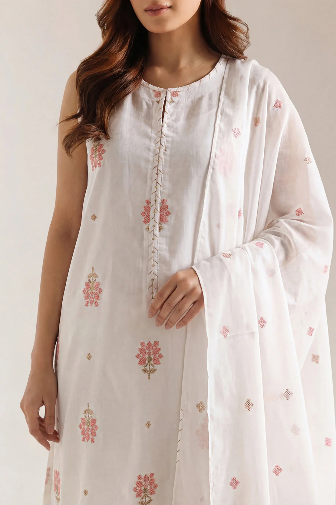 Unstitched Jacquard Cotton 3 Piece - Image 2