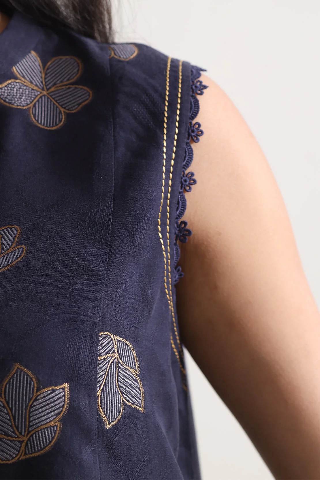 Unstitched Jacquard Cotton 3 Piece - Image 6