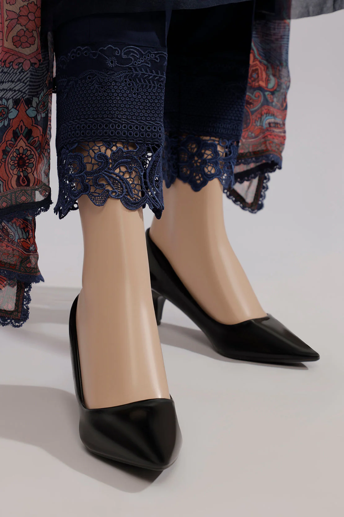 Unstitched Jacquard Embroidered 2 Piece (Shirt/Dupatta) - Image 6