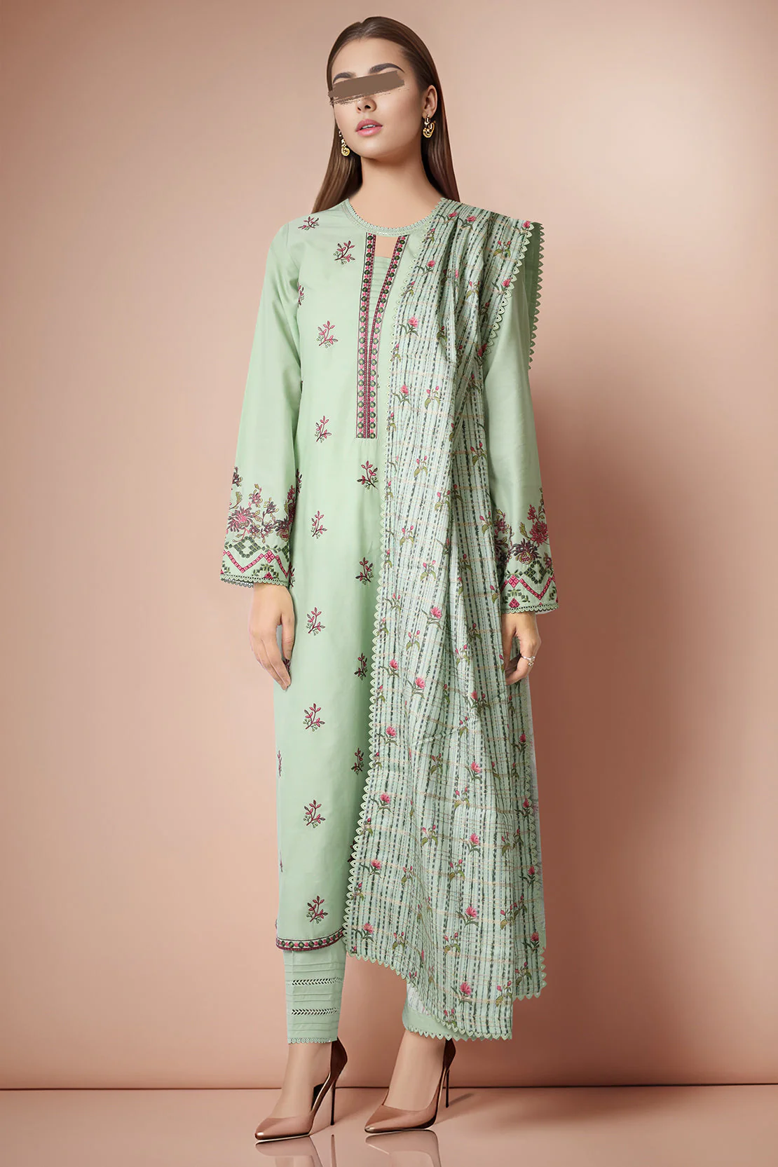 Unstitched Lawn Embroidered 2 Piece (Shirt/Dupatta)
