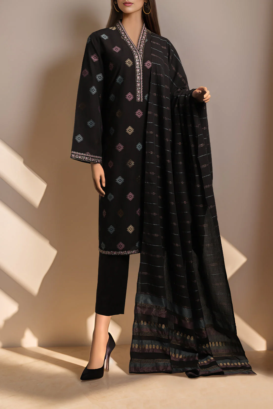 Unstitched Jacquard Cotton Embroidered 2 Piece (Shirt/Trouser) - Image 2