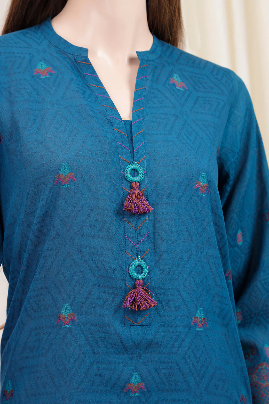 Unstitched Jacquard Cotton Shirt - Image 3