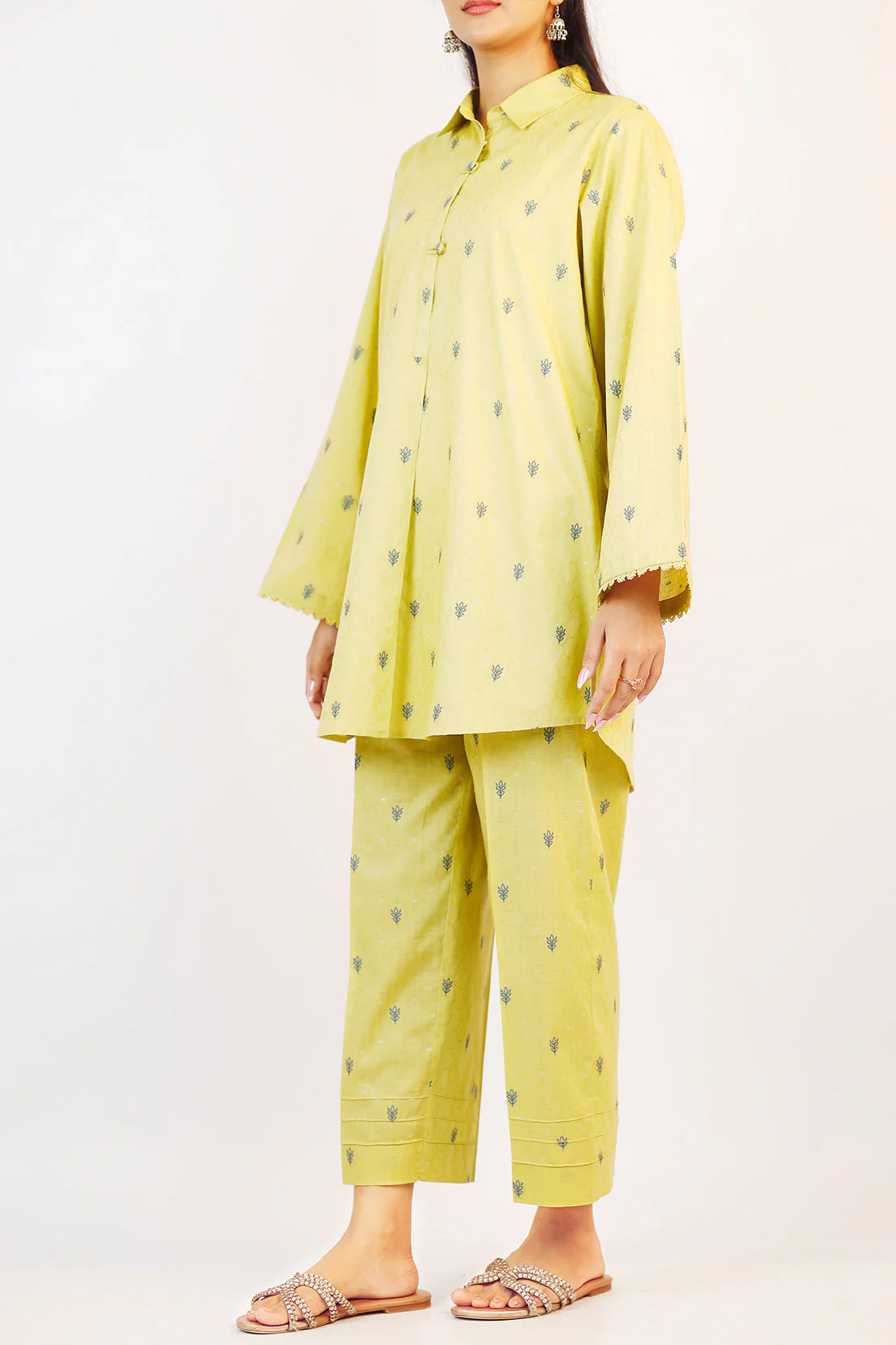 Unstitched Jacquard Cotton Shirt - Image 2