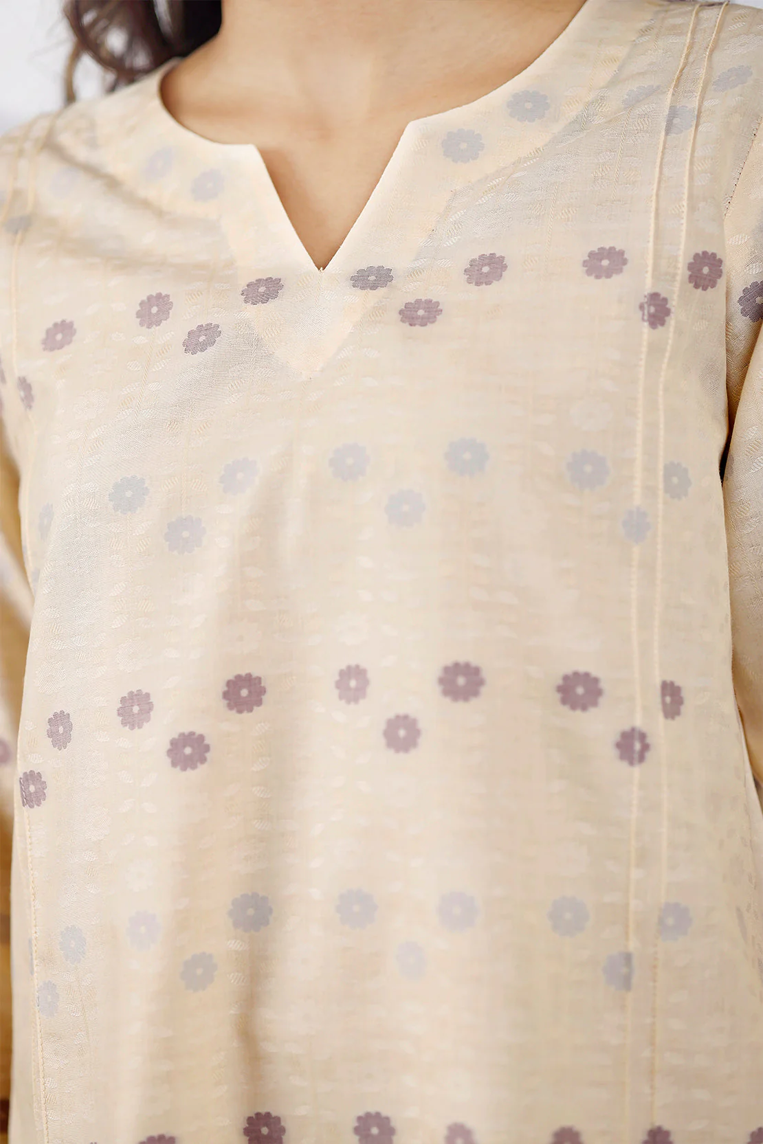 Unstitched Jacquard Cotton Shirt - Image 4