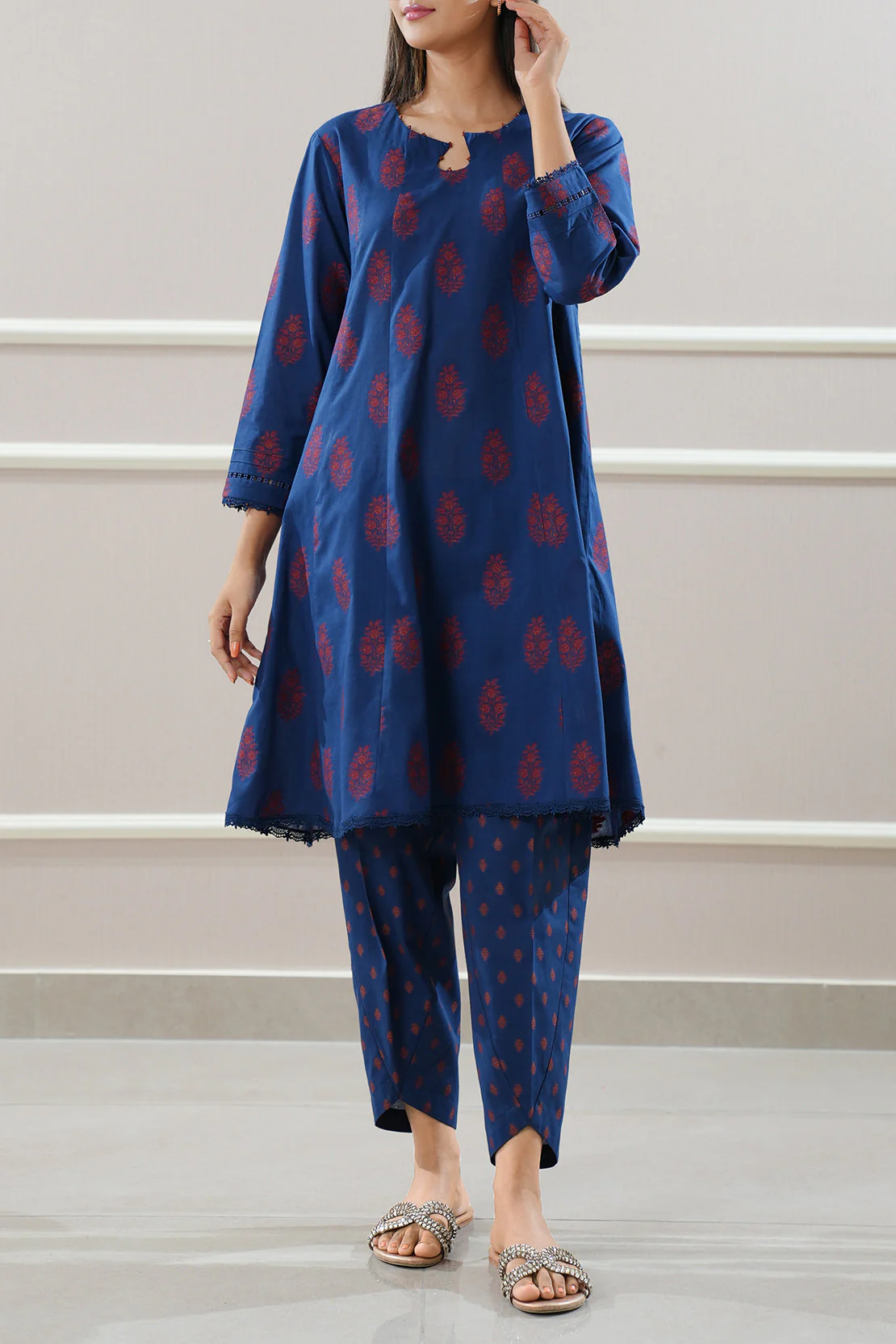 Unstitched Jacquard Cotton Shirt - Image 3