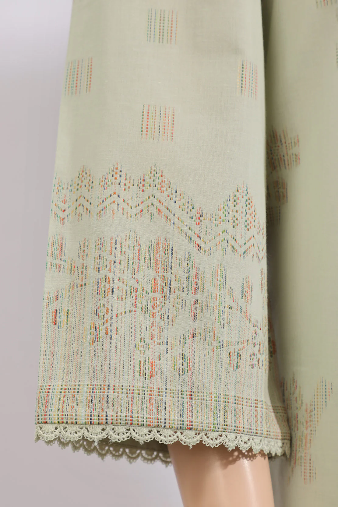 Unstitched Jacquard Cotton Shirt - Image 4