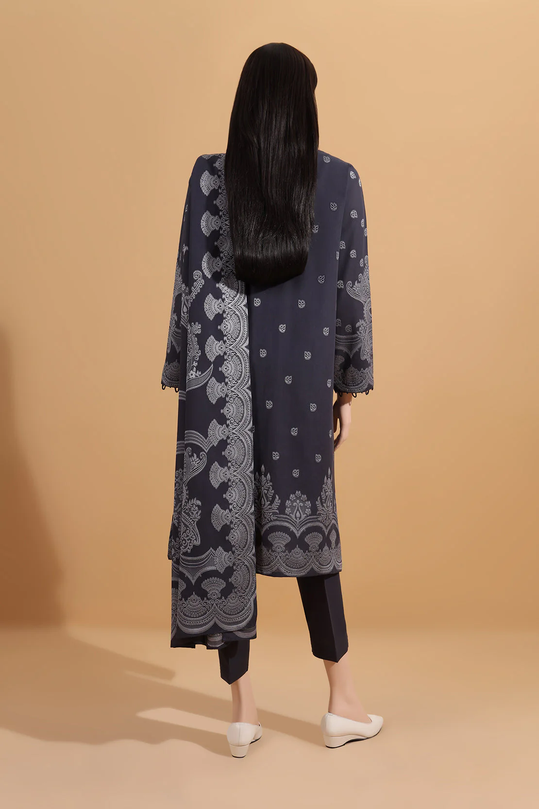 Unstitched Jacquard Cotton Shirt - Image 2