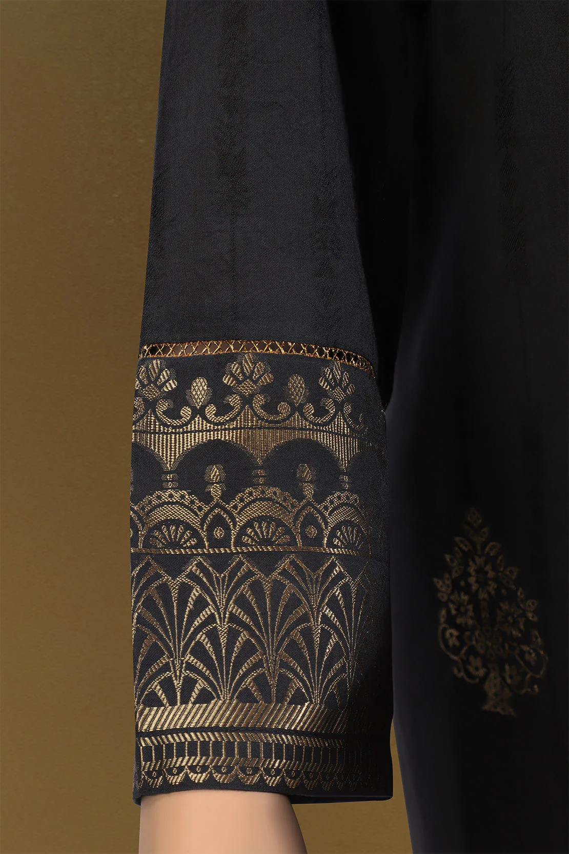 Unstitched Jacquard Cotton Shirt - Image 3